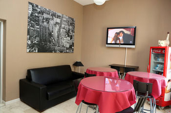 B&B Hotel Bicocca In Via Cipriani