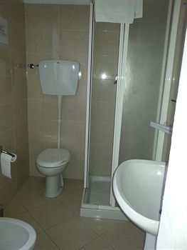 B&B Hotel Bicocca In Via Cipriani