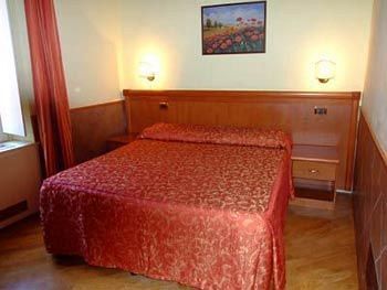 Hotel Domus Ester Roma