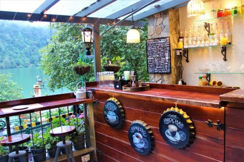 Hotel Lakeside Inn Nainital
