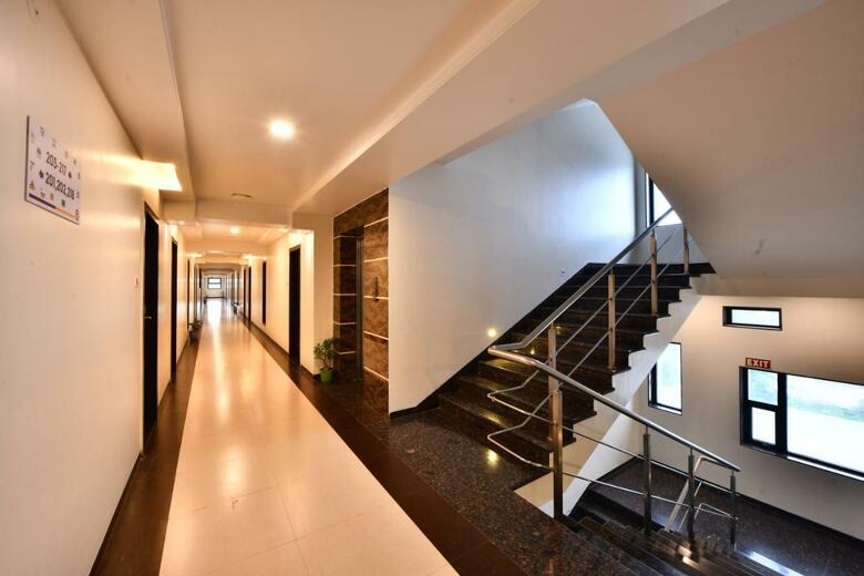 Hotel Vits Sagar Plaza, Pune Chakan