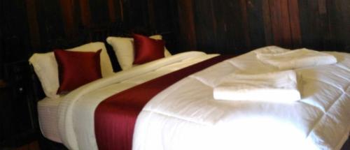 Hotel Thejas Resorts Wayanad