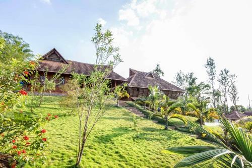 Hotel Thejas Resorts Wayanad