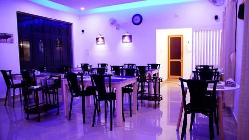 Hotel Woodrose Resort