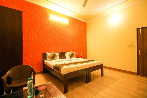 Hotel Oyo 8240 Maan Residency