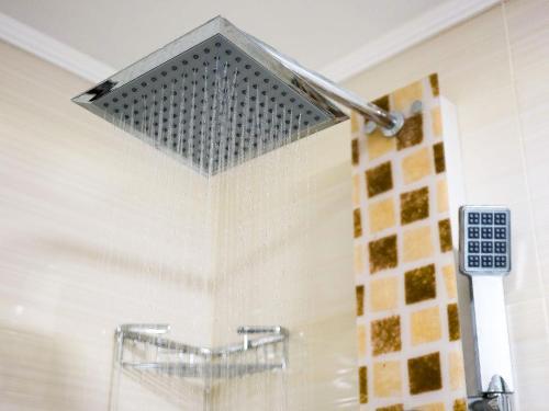 Faroyal Luxury 3r Apartment