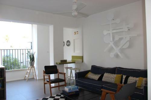 Designer's Apartments Near The Beach