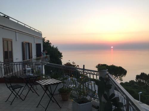 Hostal Camera Con Vista Mare-blu Panoramic