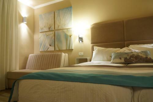 Lodge Eretz Zeelim
