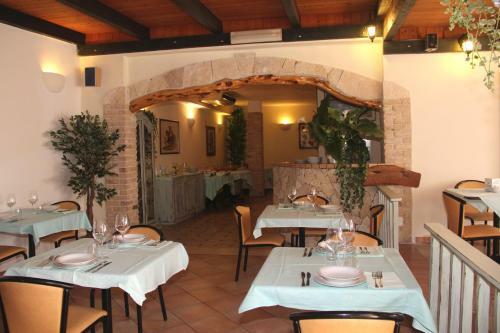 Geranio Rosso Hotel & Restaurant