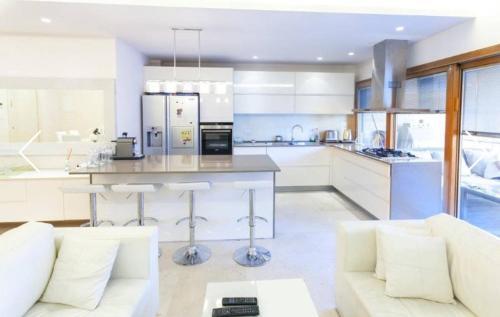 Apartamento King David Residence 306