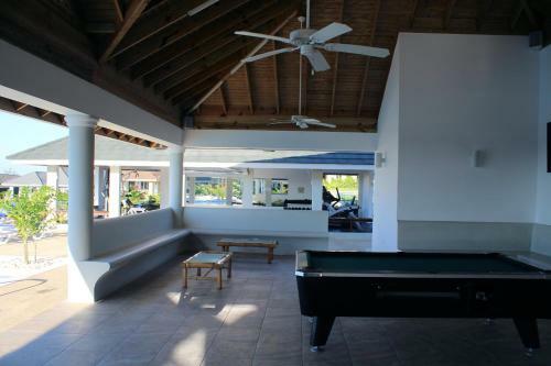 Seashell Villa Ocean View