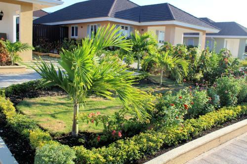 Seashell Villa Ocean View