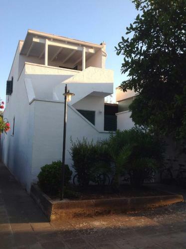 Specchiulla Holiday Home