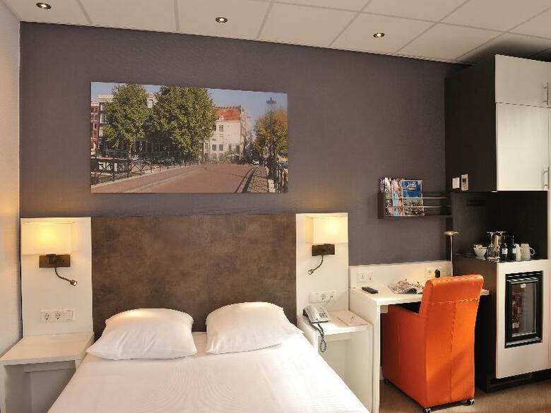 Hotel Amsterdam De Roode Leeuw