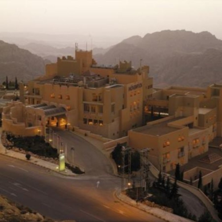 M�venpick Nabatean Castle Hotel