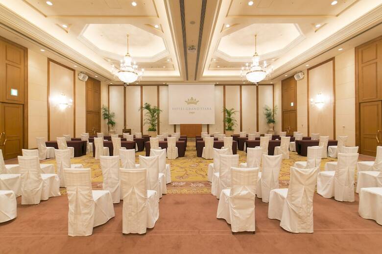 Hotel Grand Tiara Anjo