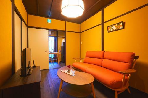 Hostal Rinn Matsubara Takasegawa