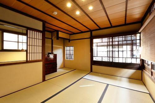 Hostal Tawara-an