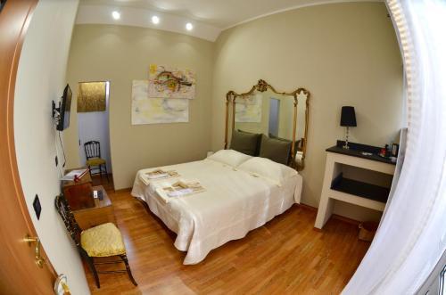 Hostal La Corte Room & Breakfast