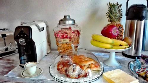 Hostal La Corte Room & Breakfast