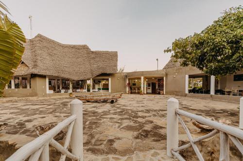 Malaika Beach Villas