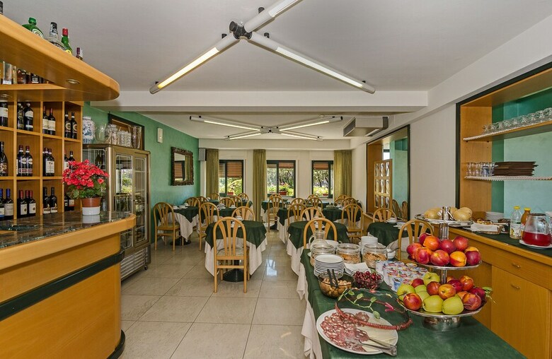 Hotel Paris
