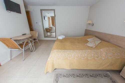 Hostal Guesthouse Ameda