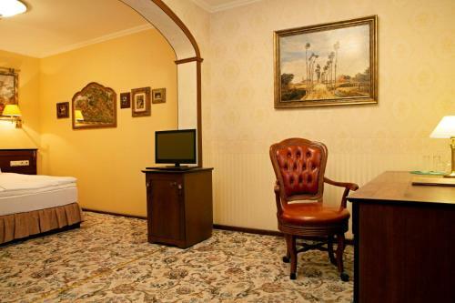 Hotel Dvaras - Manor House