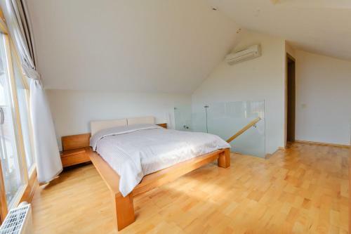 Boutique Hotel Smil?i? Vilos