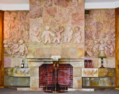 Hotel Auska