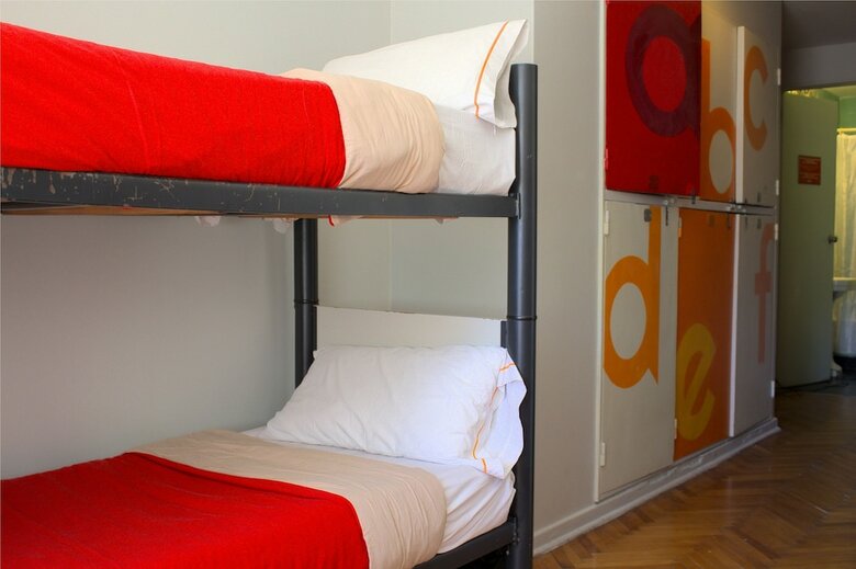 Hostal Florida Suites