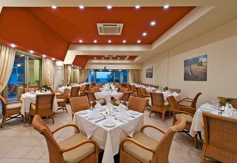 Hotel Santa Marina Plaza