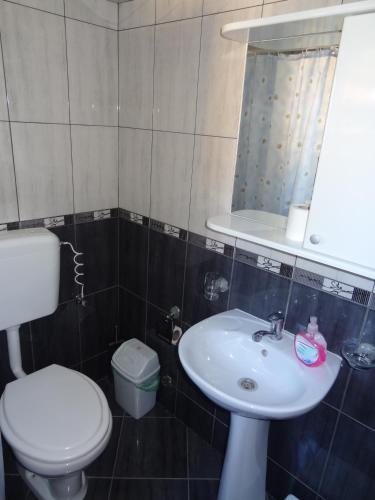 Hostal Kn Studio