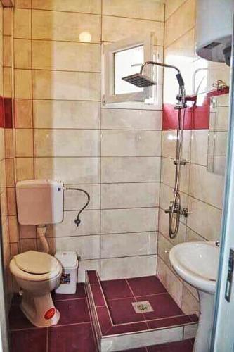 Apartments Gjoce