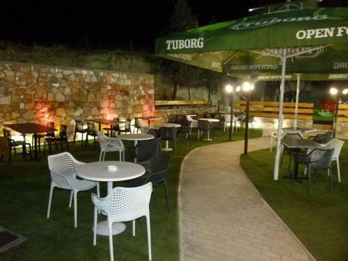 Hostal Guesthouse Evro Set