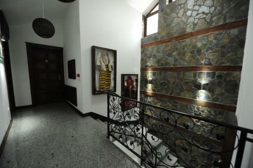 Hotel Theatre