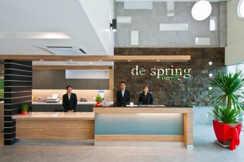 De Spring Hotel