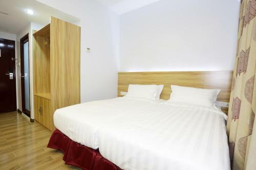City Garden Hotel