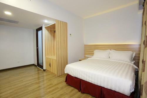 City Garden Hotel