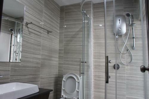 Fan Holiday Hotel