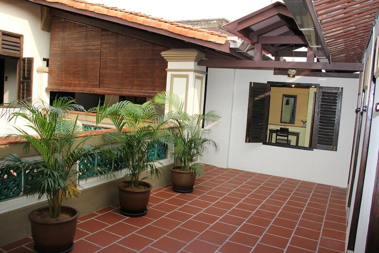 Hostal Ke-lan-tan House