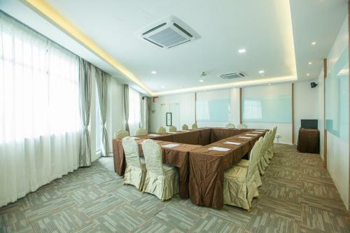Bzz Hotel Skudai