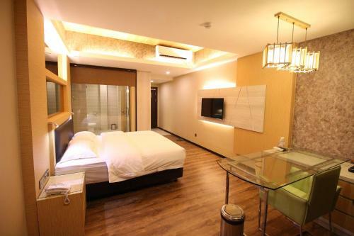 Jc Mark Hotel