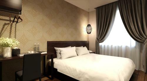 The Square Hotel