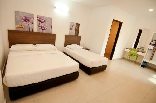 Hotel Cheqinn