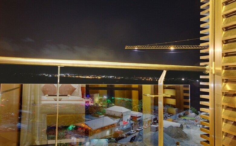Hostal Unima Grand