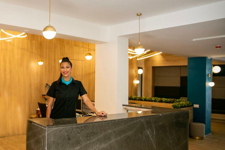 Beach Garden Hotel