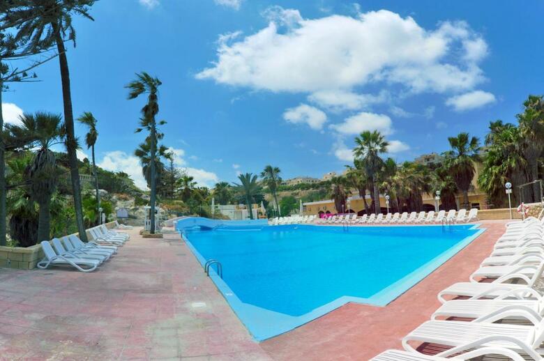 Beach Garden Hotel