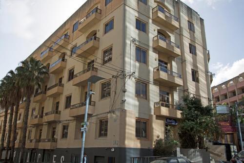 Dragonara Apartments